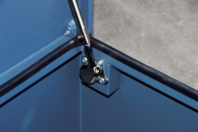 Floriere-armeedi-vasi -u-misura