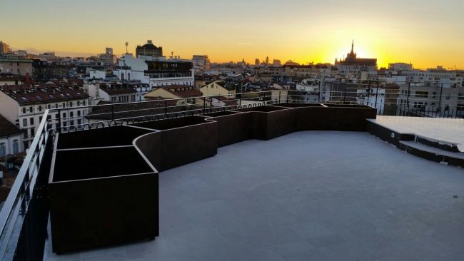 Floriere-armeedi-vasi -u-misura