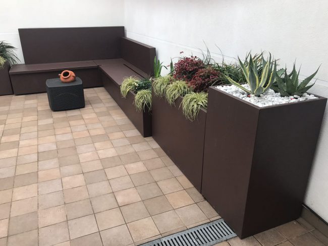 Floriere-armeedi-vasi -u-misura