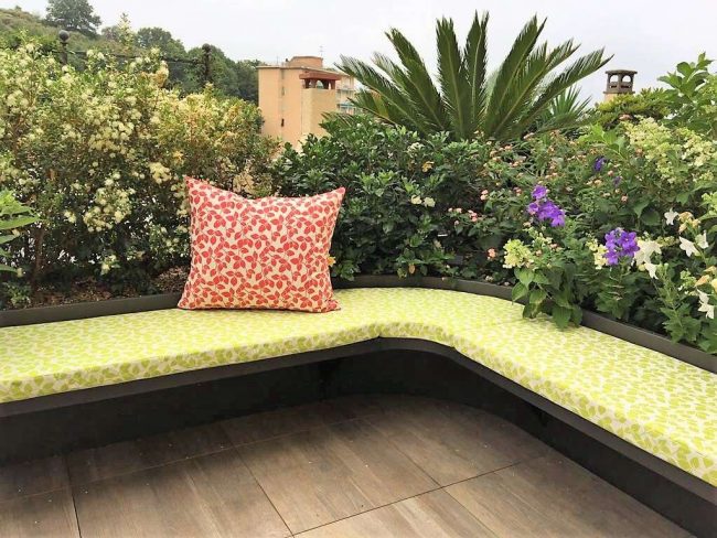 Fioriere e panche in alluminio Terrazza Milano