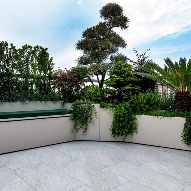 Fioriere Con Panca Contenitore